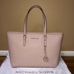 Michael Kors jet set travel tote